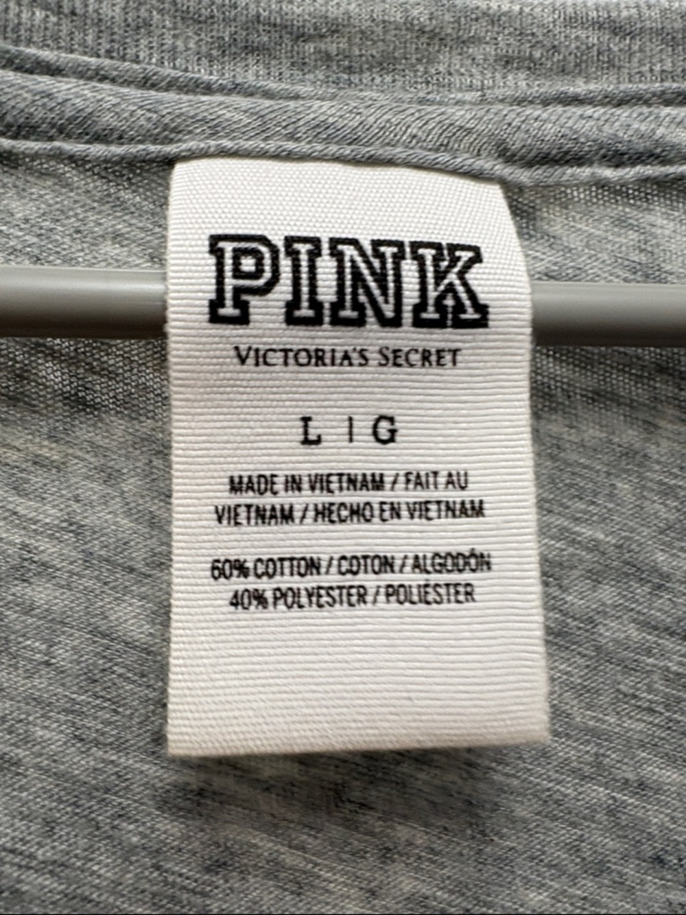 Y2K Victoria’s Secret PINK Bling Sequin Logo V-Neck Tee Large - Picture 4 of 8